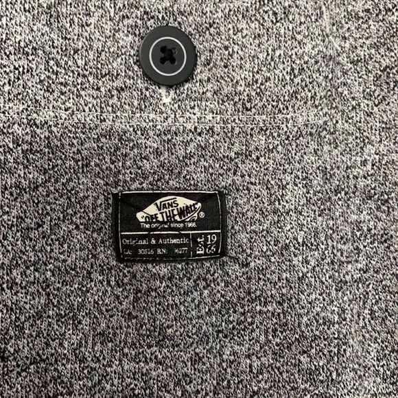 Off The Wall Vans top - Picture 2 of 13